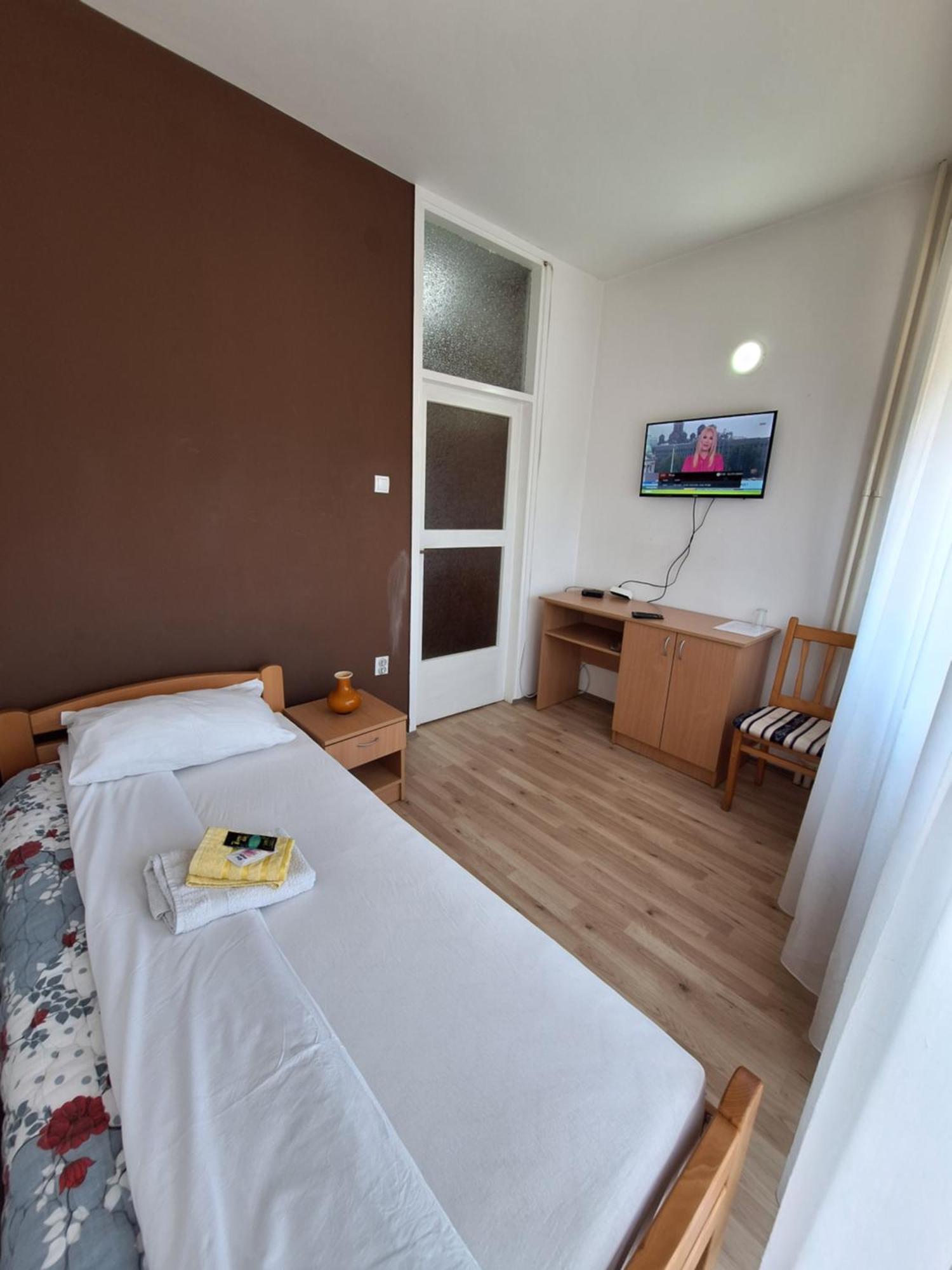 Hotel Konaciste Trstenik Kültér fotó