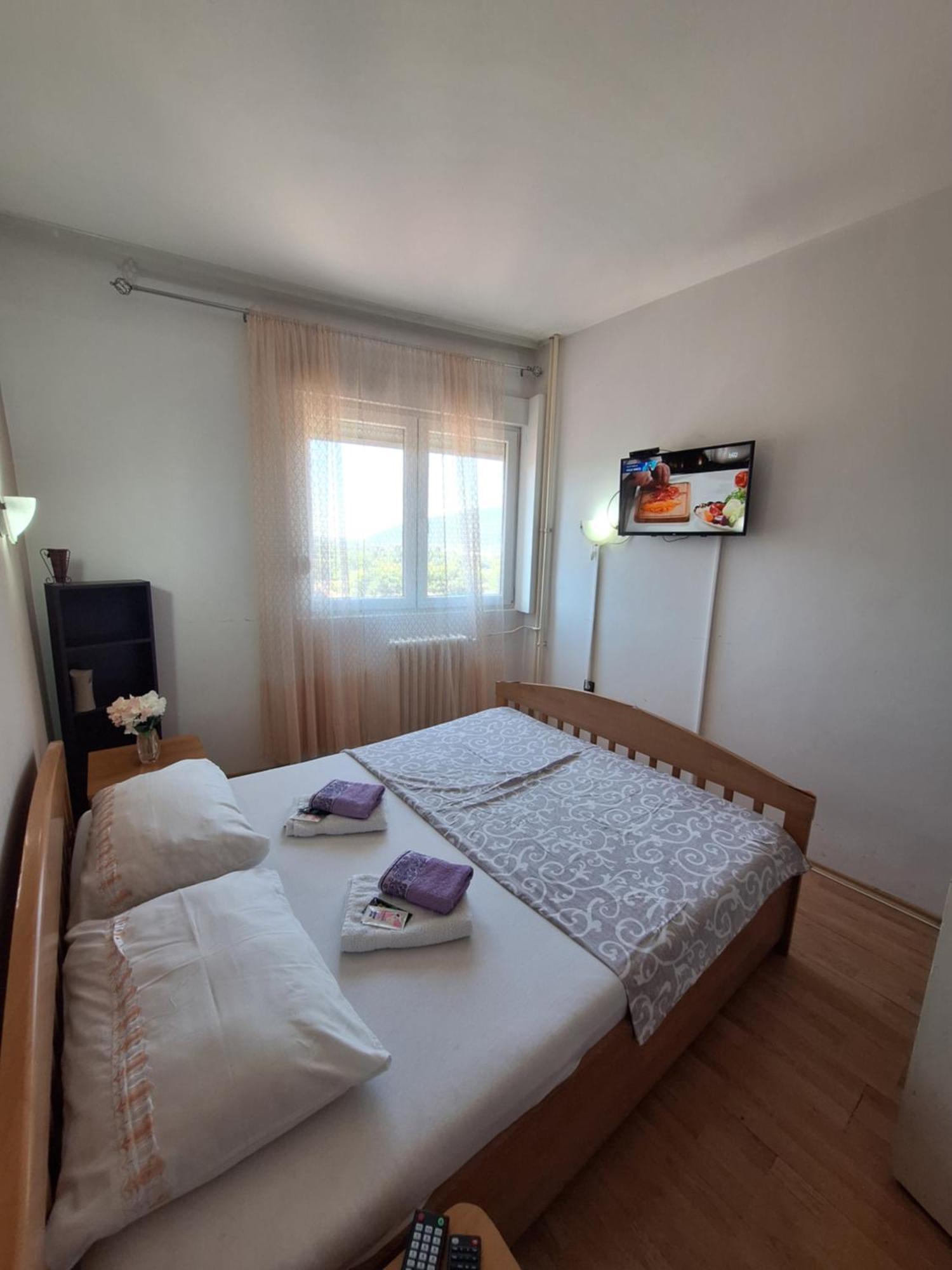 Hotel Konaciste Trstenik Kültér fotó